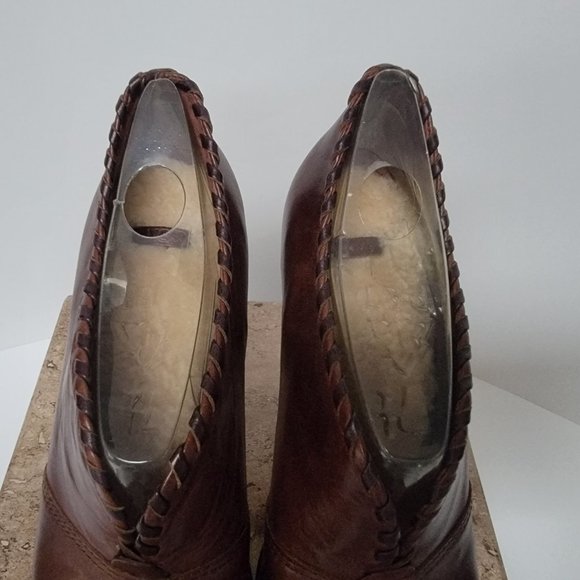 New in box - UGG Jamison Size 7.5 Chocolate - Picture 6 of 6